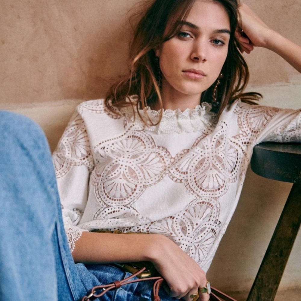 Sezane Bacall Lace Embroidered Blouse in Ecru, New w Tags - FR 42 / US 1…